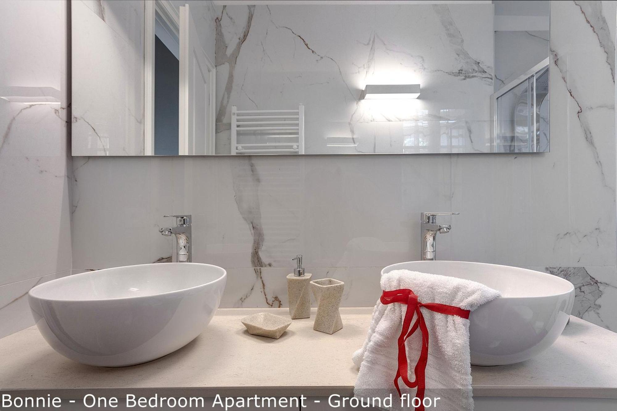 Bonnie - Clyde - Marvin Apartments By Mamo Firenze Rom bilde